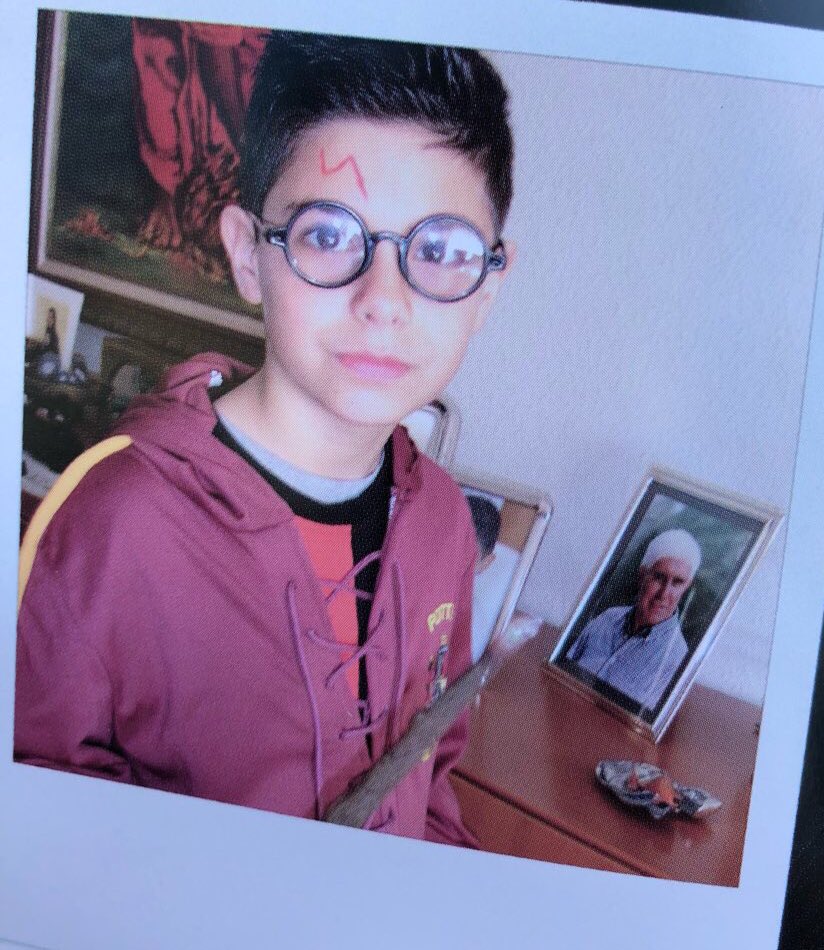 _SOMMISEREM's tweet photo. Muchisimas #FelicidadesAlfred felicidades @Alfred_ot2017 , gracias por habernos dejado conocerte a ti y a tu música y gracias por ser un ejemplo a seguir de solidaridad, humanidad, reinvicaciones.. Que no dejen de seguirte las luces  t'estimo molt #OTDirecto14M https://t.co/oTrao15tep