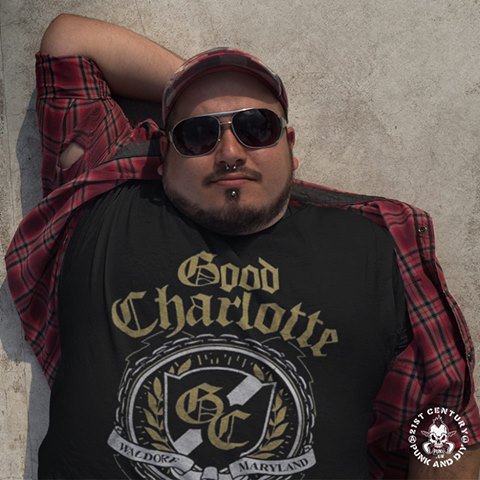 PunxUK's tweet photo. Now on the shop, official Good Charlotte crest tees. Grab yours here - https://t.co/IeGMVBx35H
#gc #gcfam #goodcharlotte #readingfestival #downloadfestival #slamdunkfestival #punkrock #TheYoungAndTheHopeless #bandlogotee #punx #punk #punktee #punktshirt #bandtee #bandtshirt https://t.co/zNA5U2F5UO