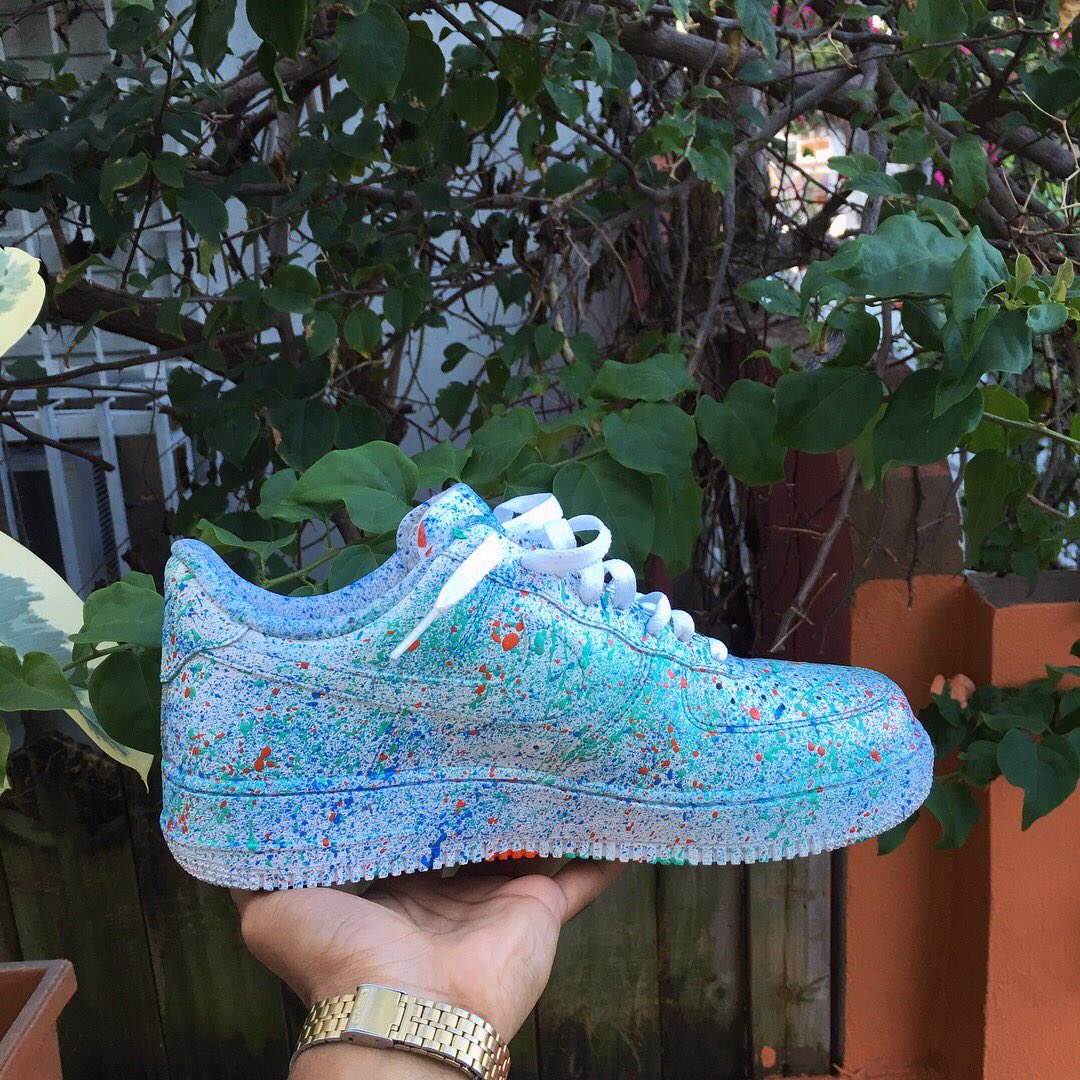 chrysgarciaPR's tweet photo. “J Balvin” Classic AF1 Custom Edition: by me. 👟🎨✨

@JBALVIN hermano, sé que tú le darías mucho flow a esta obra de arte. Un abrazo y sería durísimo si logras ver esto. #BuenasVibras🙏🏽✨ https://t.co/Jx3XBAm6Mw