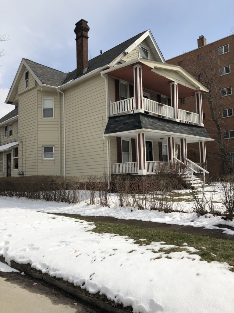 AA#18 - drove to Cleveland again today to tour the Aquarium and Museum of Art. Finished with lunch at the Sokolowski University Inn. It was so authentic Ukrainian/Polish. Pirogies and cabbage rolls. So delicious too! Found my mom’s childhood home just blocks away too!