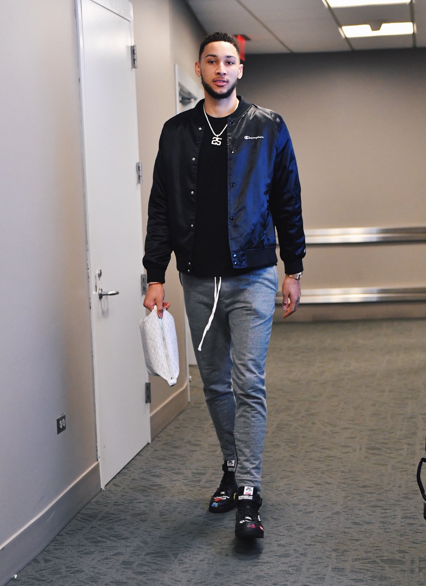 B/R Kicks on X: Ben Simmons arrives in the Supreme Nike Air Force 1 Mid  against Indiana  / X