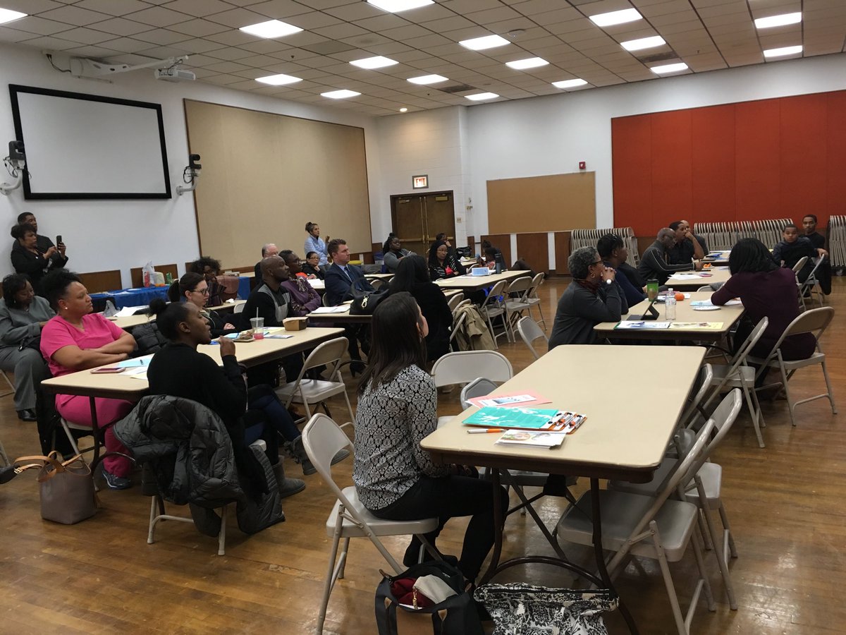 PCPatPrice's tweet photo. Parents listening intently at Mentoring Matters #naacpcp_md  #parentsxouncilmd https://t.co/ohIj92WiwZ