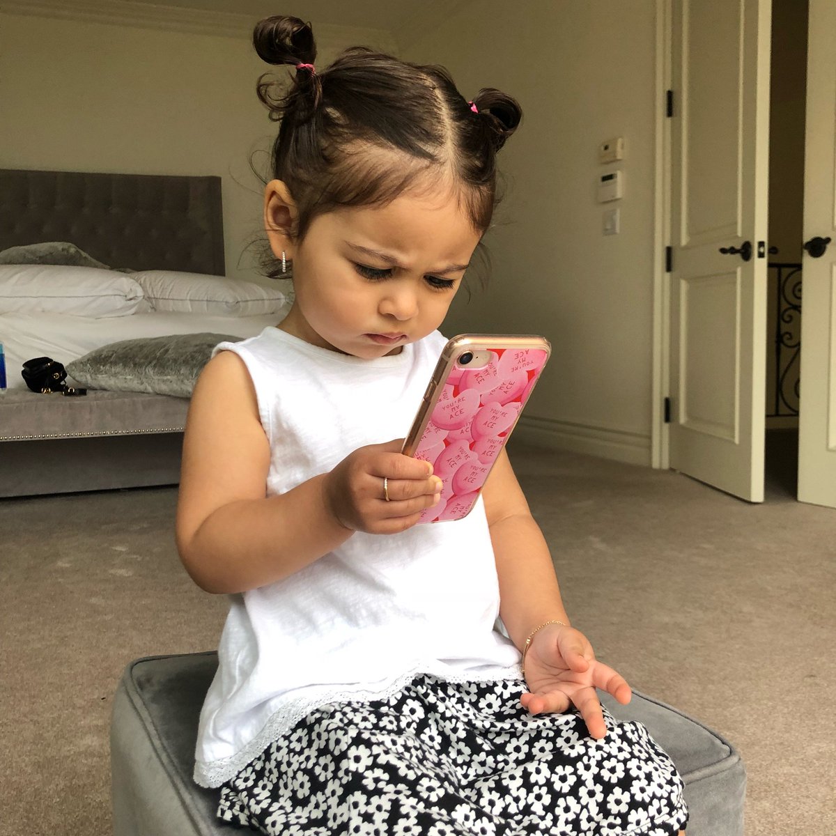 AustinMcbroom's tweet photo. When you get a text from bae “We need to talk”... https://t.co/lEApe0Bzkc