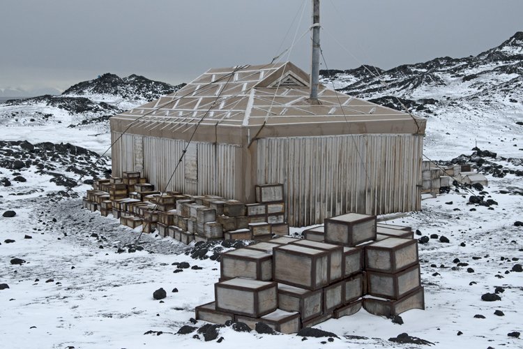 “Faces from the Southern Ocean &amp; Shackleton Series” are currently on view at Henggang International Art Gallery, Wuzhen, China through March 2018.

jjlheureux.com

#photography #contemporaryphotography #fineartphotography #environmentalart #wuzhenchina #henggang #art