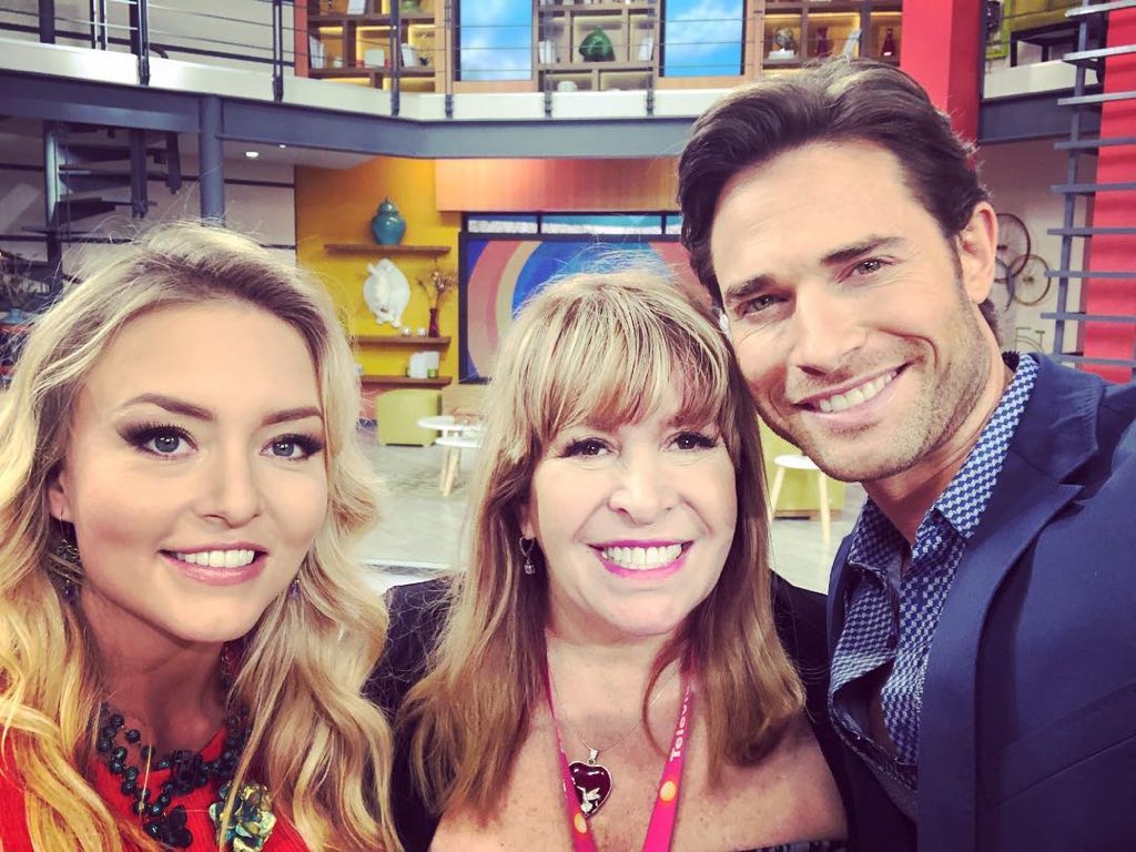 Boyerulli_Fans's tweet image. &quot;La pareja de momento @sebastianrulli y @Anboy88 en @programa_hoy #hoylohacestu ! #eheheh ! Gracias x Los Altos niveles de audiencia!!!&quot; via #magdaproducer