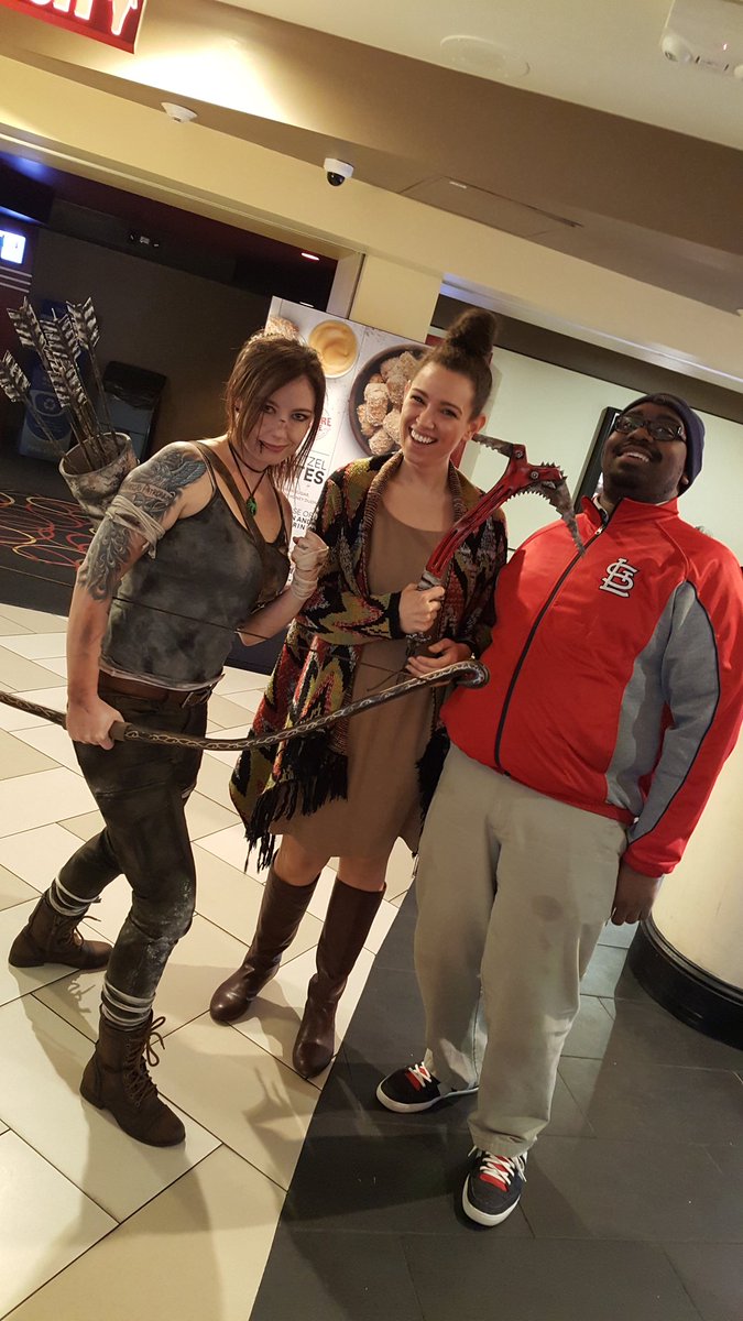 rodzrd's tweet photo. Movie Screening #TombRaider #March16 #instalike #instafollow #instageeks #geeks #cosplay #dressup #likeforlike #like4like #followme #groupshots #geekfun #nerdlife #blacknerds #writerslife https://t.co/Iu7V9CoX7i