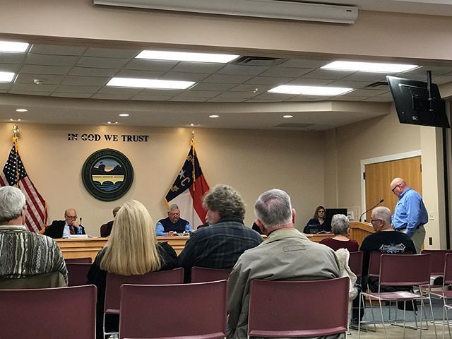 BobbiElliott's tweet photo. Monthly town council meeting @townoflakelure  Important meeting for vacation rentals 🏠 .
.
.
#Mrlakelure #mrll #mrlakelurerealestate #RealEstate #RealEstateAgent #Realtor #Realty #Broker #HomeForSale #HouseForSale #PropertyForSale #JustListed #NewLis… https://t.co/BmBxSYdMwo https://t.co/LYGpMus3cN