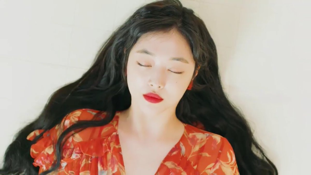 sulli pics ♡ 𝗍𝗁𝖺𝗇𝗄 𝗒𝗈𝗎, 𝗌𝗎𝗅𝗅𝗂 tweet media
