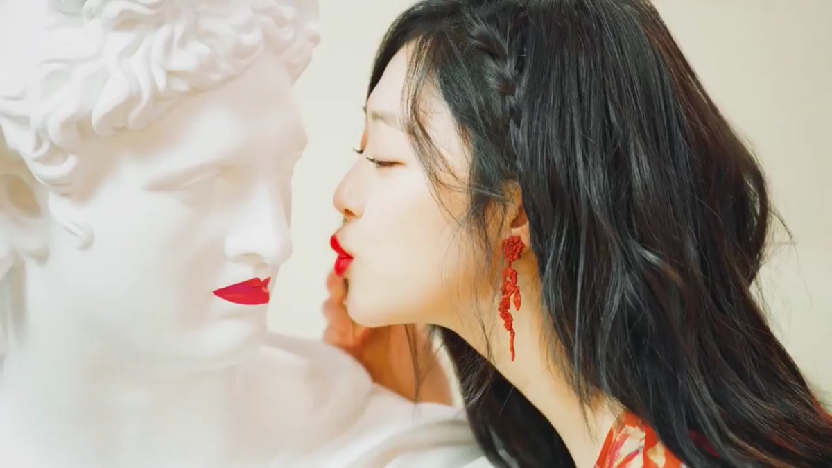 sulli pics ♡ 𝗍𝗁𝖺𝗇𝗄 𝗒𝗈𝗎, 𝗌𝗎𝗅𝗅𝗂 tweet media
