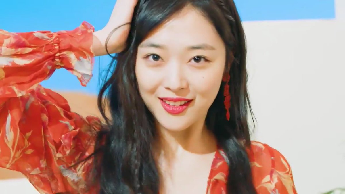 sulli pics ♡ 𝗍𝗁𝖺𝗇𝗄 𝗒𝗈𝗎, 𝗌𝗎𝗅𝗅𝗂 tweet media