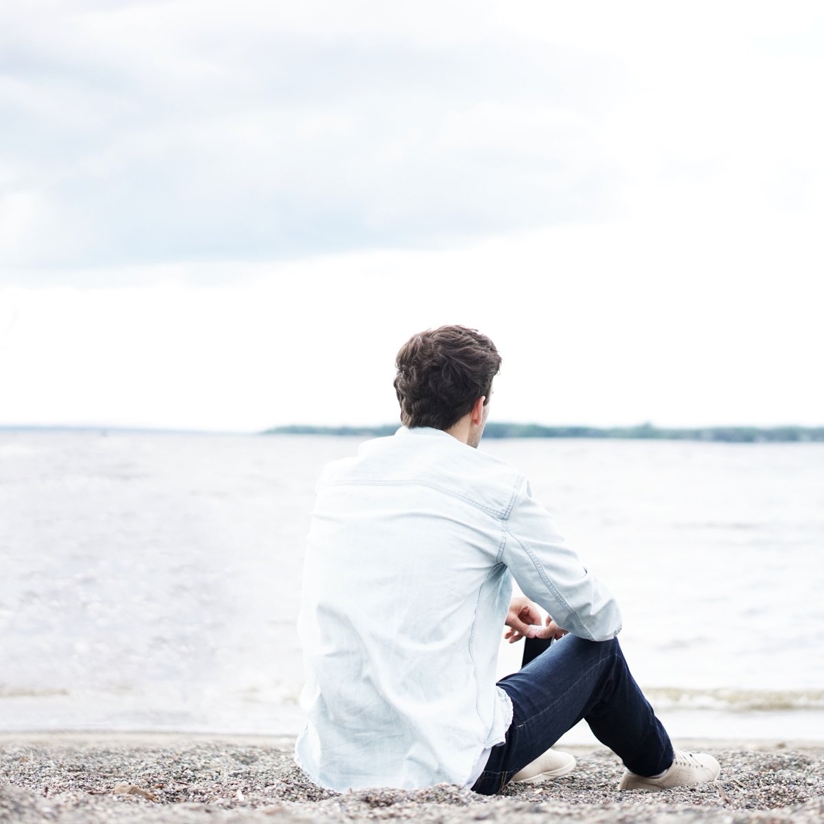 eat2perform's tweet image. Visualize your goals. Close your eyes and envision what it would look like if you were eating in the way you want to. Rewire your brain to respond with walking through it yourself first in your mind! #Eat2Perform #VisualizeYourSuccess #BrainTraining