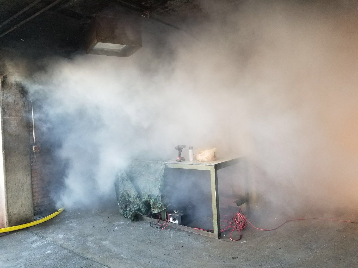 OrlandoFireDept's tweet image. This week firefighters are conducting training scenarios highlighting search and rescue tactics and firefighter safety and survival.