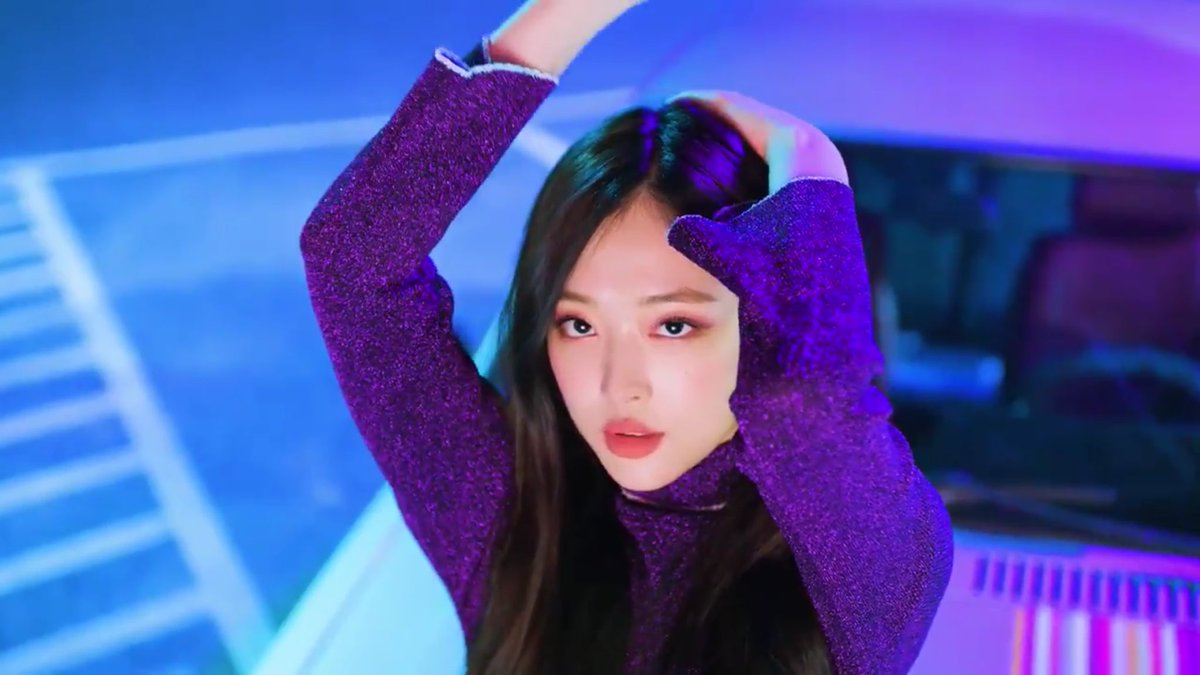 sulli pics ♡ 𝗍𝗁𝖺𝗇𝗄 𝗒𝗈𝗎, 𝗌𝗎𝗅𝗅𝗂 tweet media