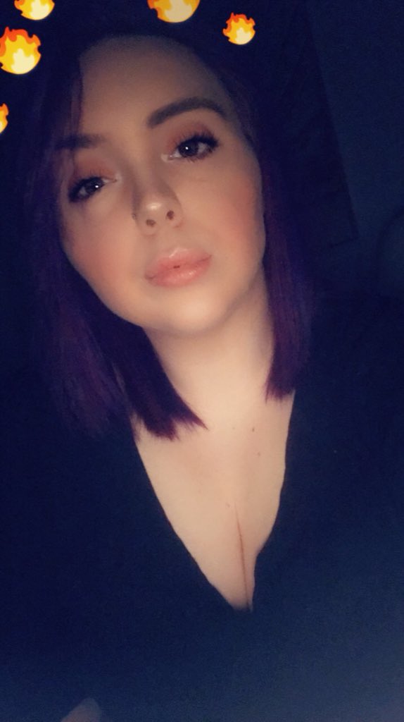 __mermaids's tweet photo. Uhhh these are my two favorite Snapchat filters. Also. Apparently I only make one face ๐
#lgbtmeals https://t.co/5k431L0NNx