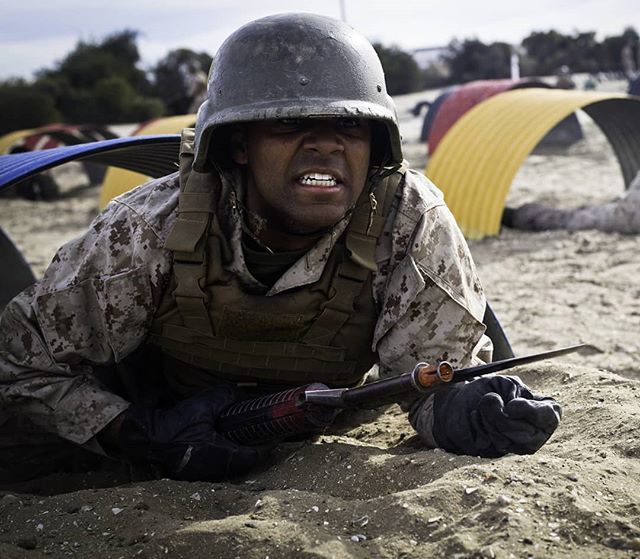 TRANSFORMATION TUESDAY // Put a little #grit in it!
.
.
.
.
.
#SeattleMarines #BootCamp #RecruitTraining #USMC #MakingMarines #RecruitLife #Marine #MCRDSD #Transformation ift.tt/2Fy40Fu