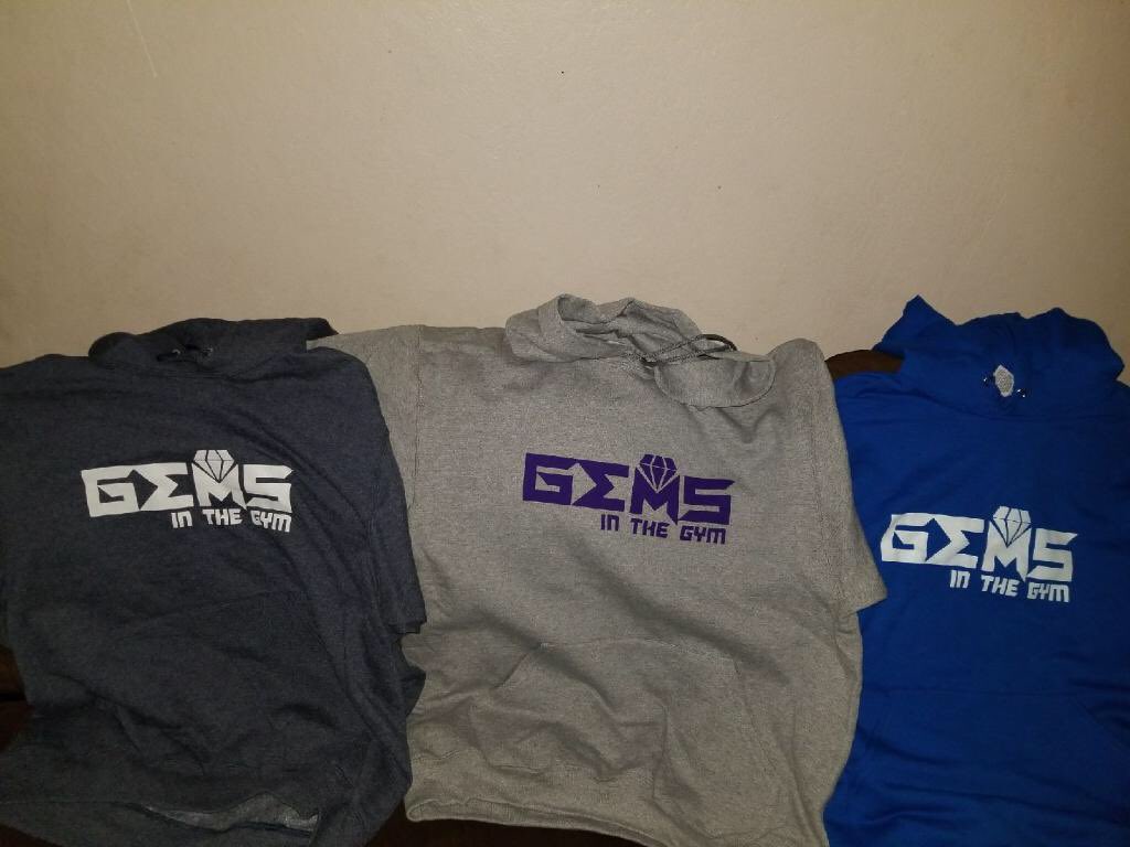 gemsinthegym's tweet photo. Dropped a few new hoodies, long sleeves and other goodies as we get ready for our upcoming Spring Showcase.
#tapin #gemsinthegym #youwithus #MarchMadness2018 https://t.co/wOgzBEXDol