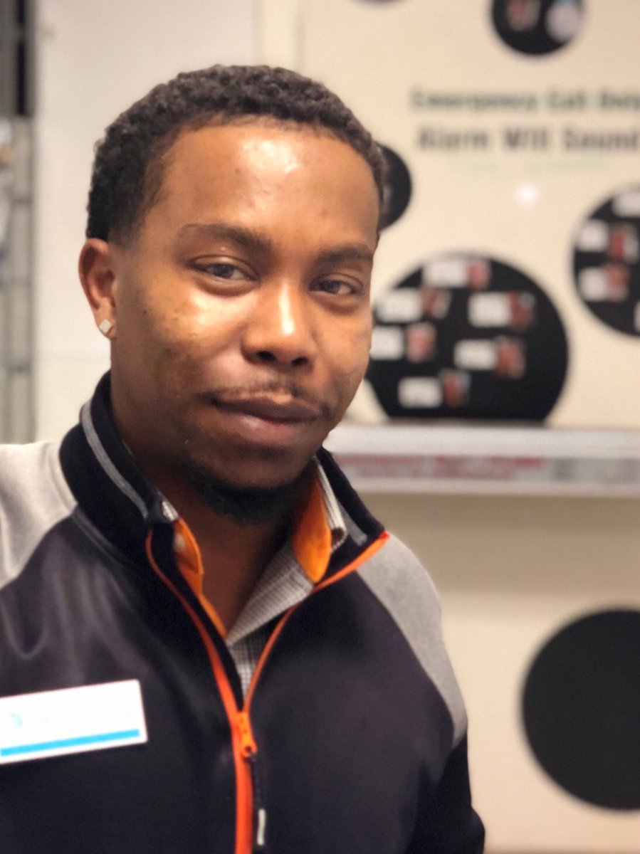 DentonStore's tweet photo. Check it out. A stellar day leading the #NTXDynasty and #PowerCentral in Premium Video today with 7 submits! We also had a 50% add/opp ratio! We’ll celebrate the win, then do it again! 

@CRgrowthgurus @CentralRgnVoice #PositiveLeadership https://t.co/FVHDHtQKR5