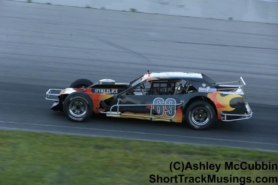ladybug388's tweet photo. Wally Wilson Racing Releases 2018 Schedule --> https://t.co/DlL44giQjk #OSCAAR @OSCAARRacing #OutlawMidget @WallyWilson69 https://t.co/xqxnO2LWgj