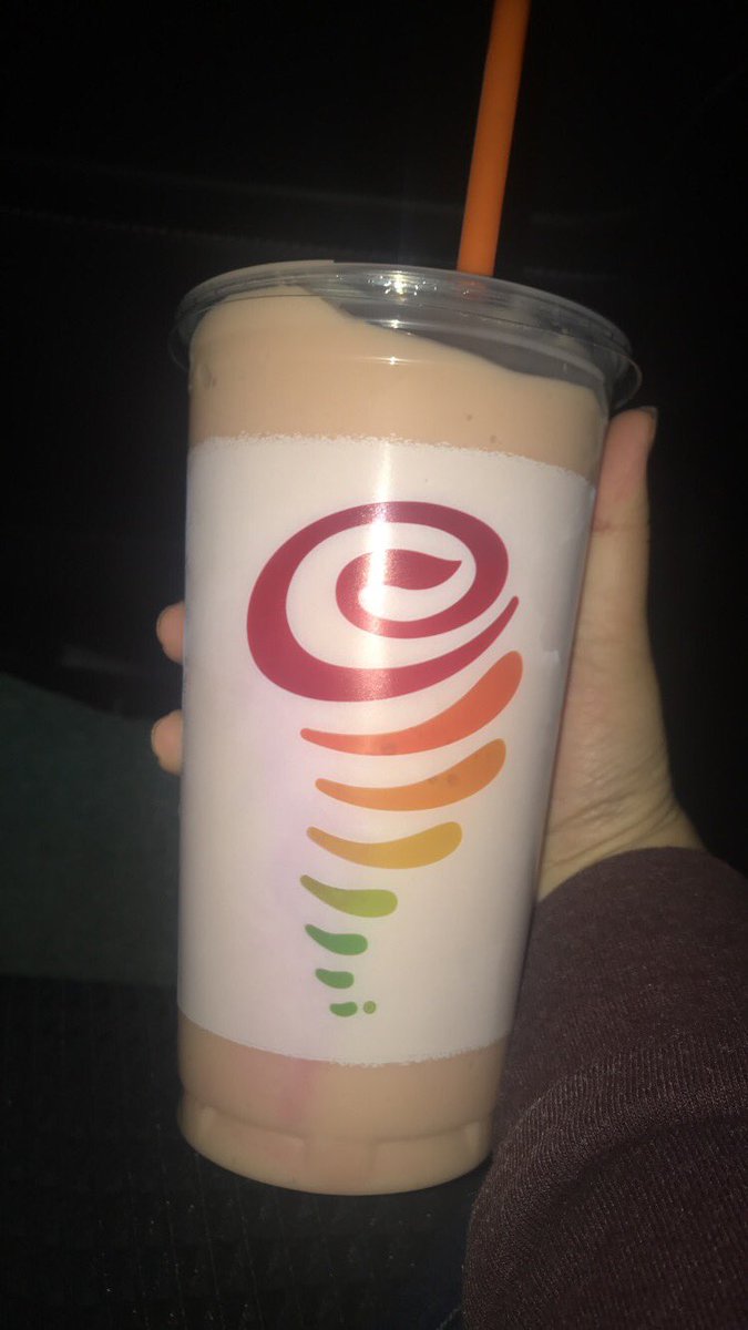 ashbobashh11's tweet photo. Shout out to the ACEFAMILY!❤️ thx @AustinMcbroom for introducing me to Jamba Juice white gummy. This is the best drink ever!💕❤️ https://t.co/3EYeFBSMpI
