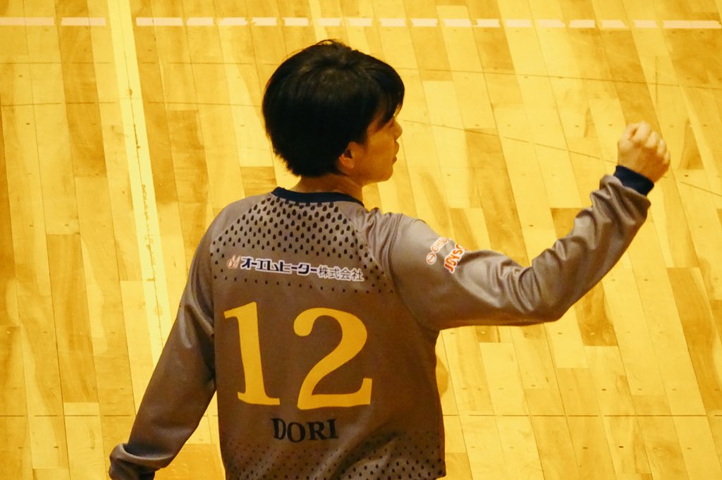 BiggerthanMESHI's tweet photo. 《水曜どりでしょう》
レギュラーシーズン終了
どりの個人成績
GK・シュート阻止率 第4位
被シュート数 821
阻止数 357
阻止率 0.435
立派な数字です。特別表彰をしたいぐらい…しませんが😆

チームは、
6勝18敗 勝ち点12 第6位
来シーズンがさらに楽しみですね✌🏻
#HC名古屋 #ハンドボール #DORI12 https://t.co/MNbhkqEt0Z