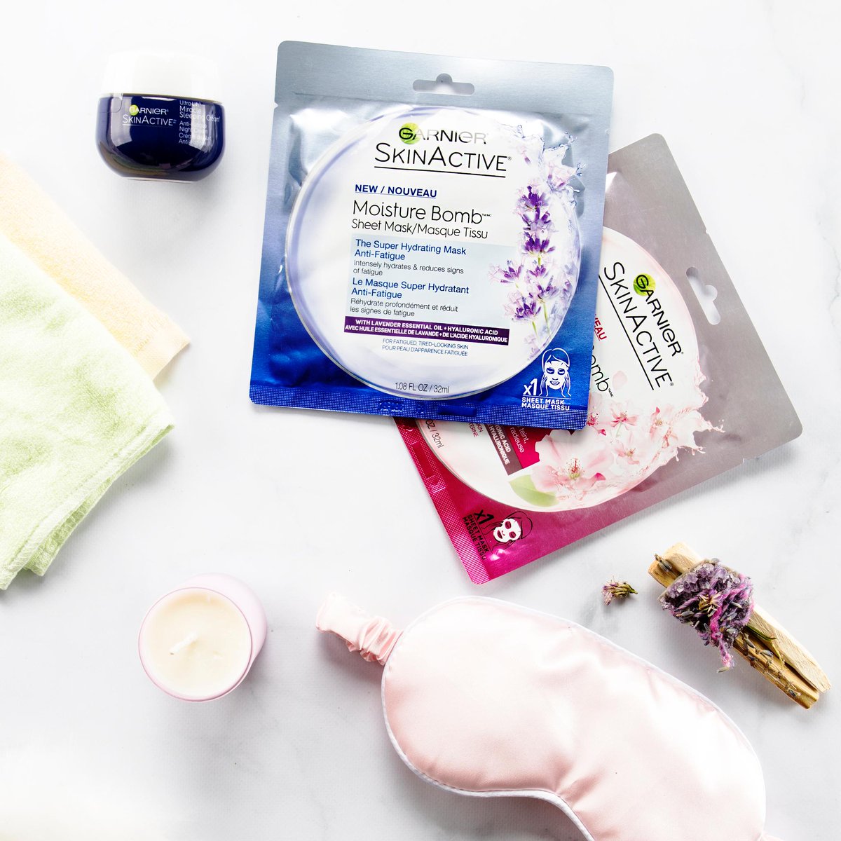 garnierUSA's tweet photo. In our opinion, the perfect night includes Moisture Bomb #sheetMask😉 Which one is your favorite?
✨Anti-Fatigue to revitalize skin and reduce signs of fatigue OR ✨Glow-Boosting to enhance skin's radiance. #skincare #howimask https://t.co/GugMDl0NZj