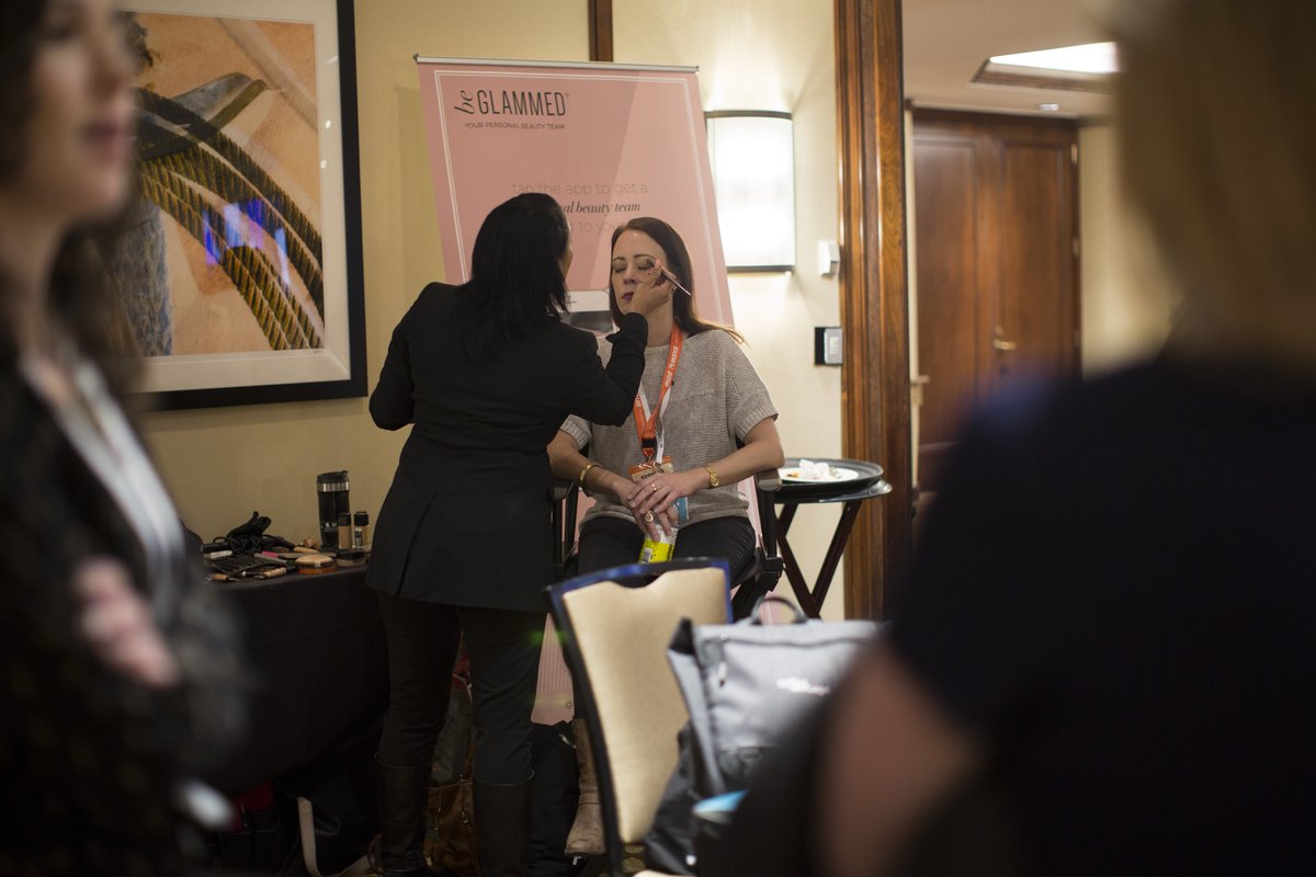 TheWrap's tweet photo. Just a little behind the scenes fabulousness in the VIP lounge with @beGlammedNow!! Thanks so much for the touch ups! #BEinAustin #SXSW Photographers: @nathan_rocky @thePhotagonist https://t.co/k8uuNcu3wH