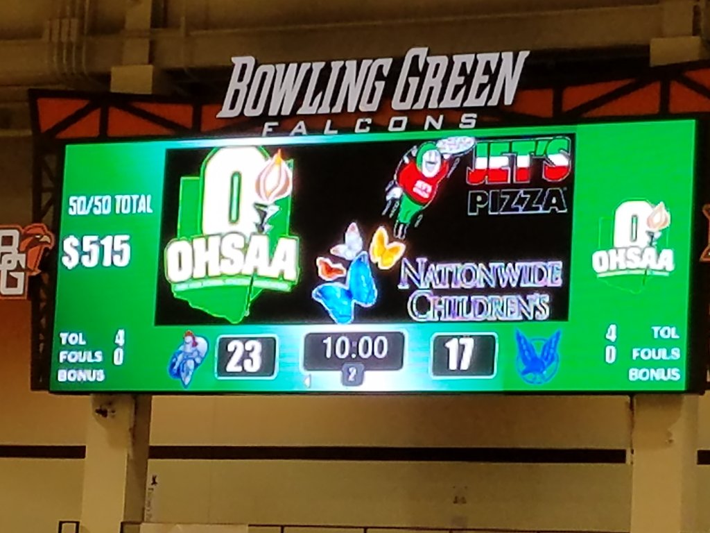 _Proditor_'s tweet photo. @MVCDSVBB down to @CVKnightsSports at the half. https://t.co/ktVnp5meBF