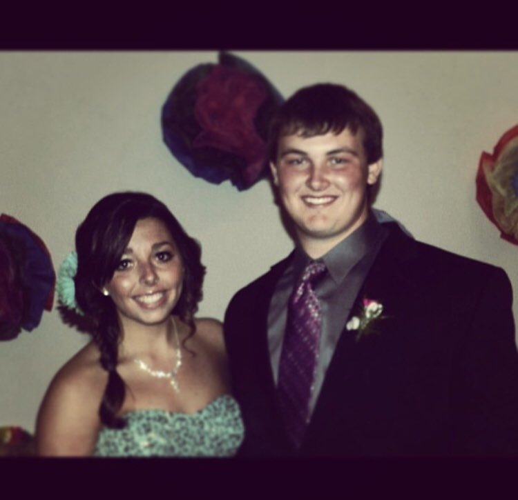 _haileypeterson's tweet image. 5 years ago this guy gave me a ride home from the prom. 5 years later,  he participated  in his Pro Day 🏈  so incredibly proud of all your hard work @EmterChris  💜  love you!