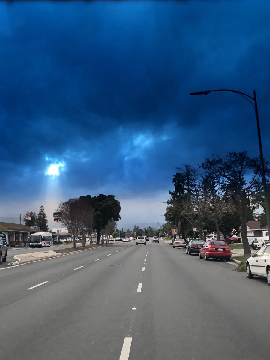 1CalebDume's tweet image. #CrackInTheSky