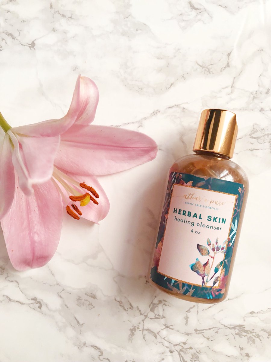 AtharaPure's tweet photo. This beauty has been flying off the shelf! Our gentle cleanser removes dirt, oil and makeup without stripping or drying out skin. It’s safe and gentle as a daily face wash for all skin types! Get it before we sell out again! #naturalcleanser #organicfacewash #greenbeauty https://t.co/peRVR8RfDu