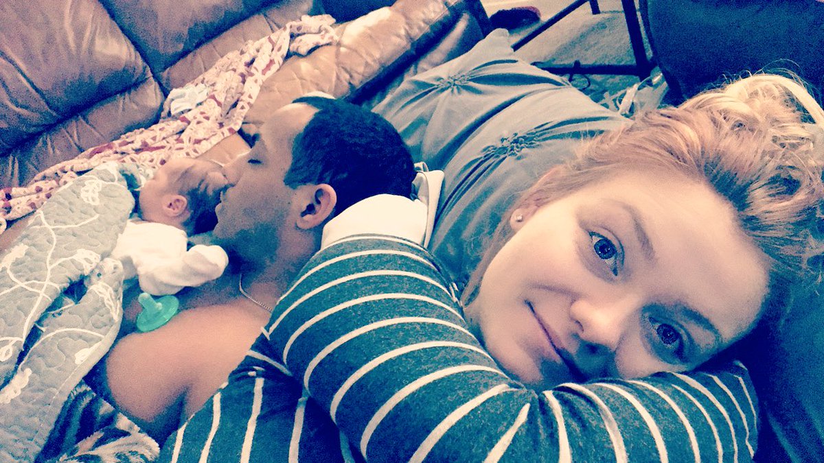 NinaaMyles's tweet photo. Naps with the Fam bam 👪😴 https://t.co/HX10Y474mX