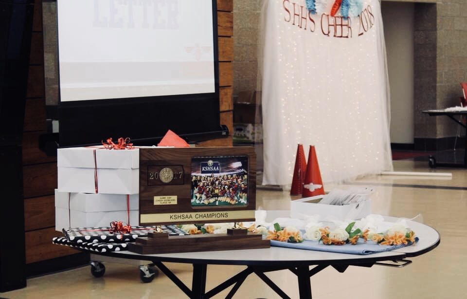 CoachMWhit's tweet photo. Thank you Heights Cheer for a great season and a great end of the year banquet!!! ❤️coach https://t.co/JMGIkxfgSI