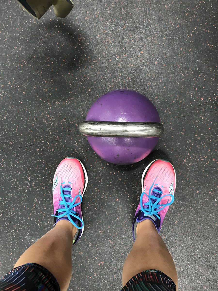 merissafb1's tweet photo. Tuesday = Strength and Conditioning night! Run strong! 🏃‍♀️💪@Performance104 @AerobicPoweryeg @FastTraxRunSki https://t.co/utH8EbExgF