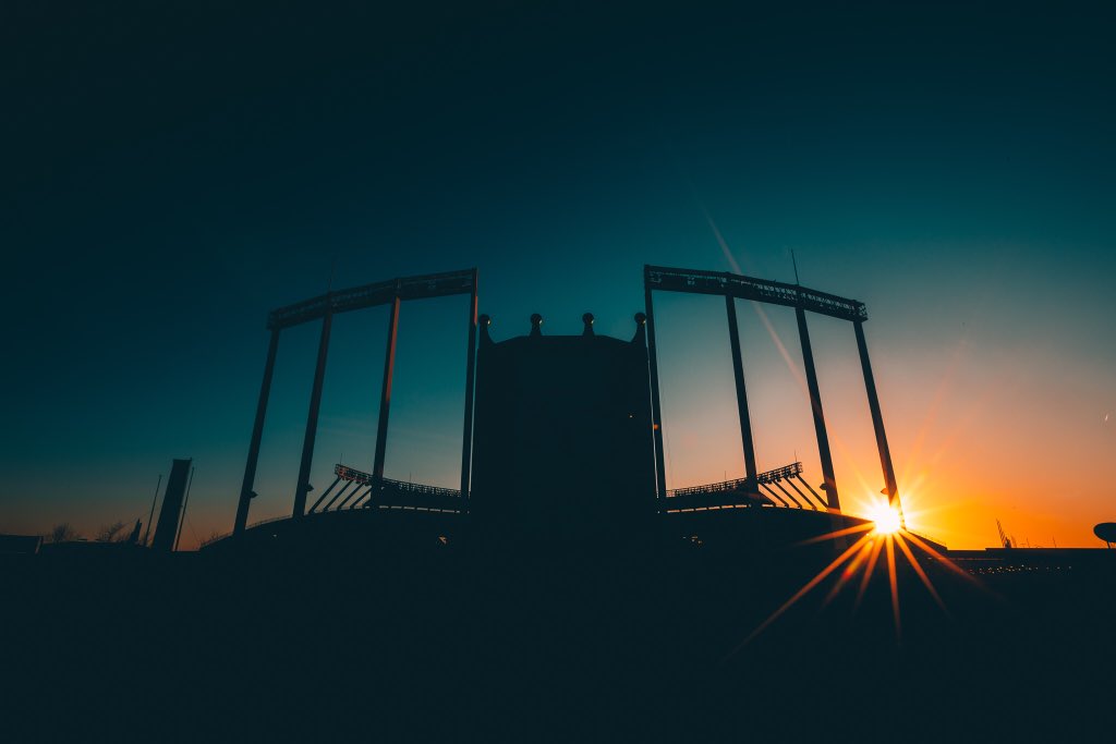 Royals's tweet photo. So soon. 😍 #RaisedRoyal https://t.co/fiy43kDyR9