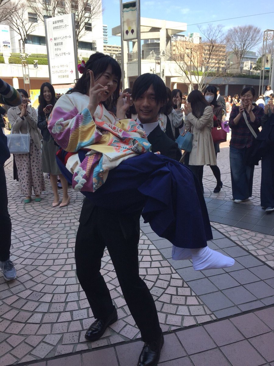 浜松医科大学男子バレーボール部 昨日は卒業式でした めぐさん原田さんご卒業おめでとうございます お二人のこれからのご活躍を期待しています ステキな看護師になってください