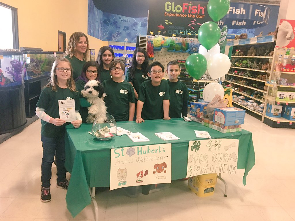 Sch8_IsGr8's tweet photo. Remember 4th Gr. student Ariana Pillar’s #Westfield4HClub fundraiser we tweeted a while back? Take a look at the yield of her & her friends’ hard work! #LPS_School8 kids truly are “GR8” both in & out of school👩🏻🎓💕@LPSSupt @LindenSchoolsNJ #HurricaneRelief #RoleModelBehavior https://t.co/kaizEVXB7k