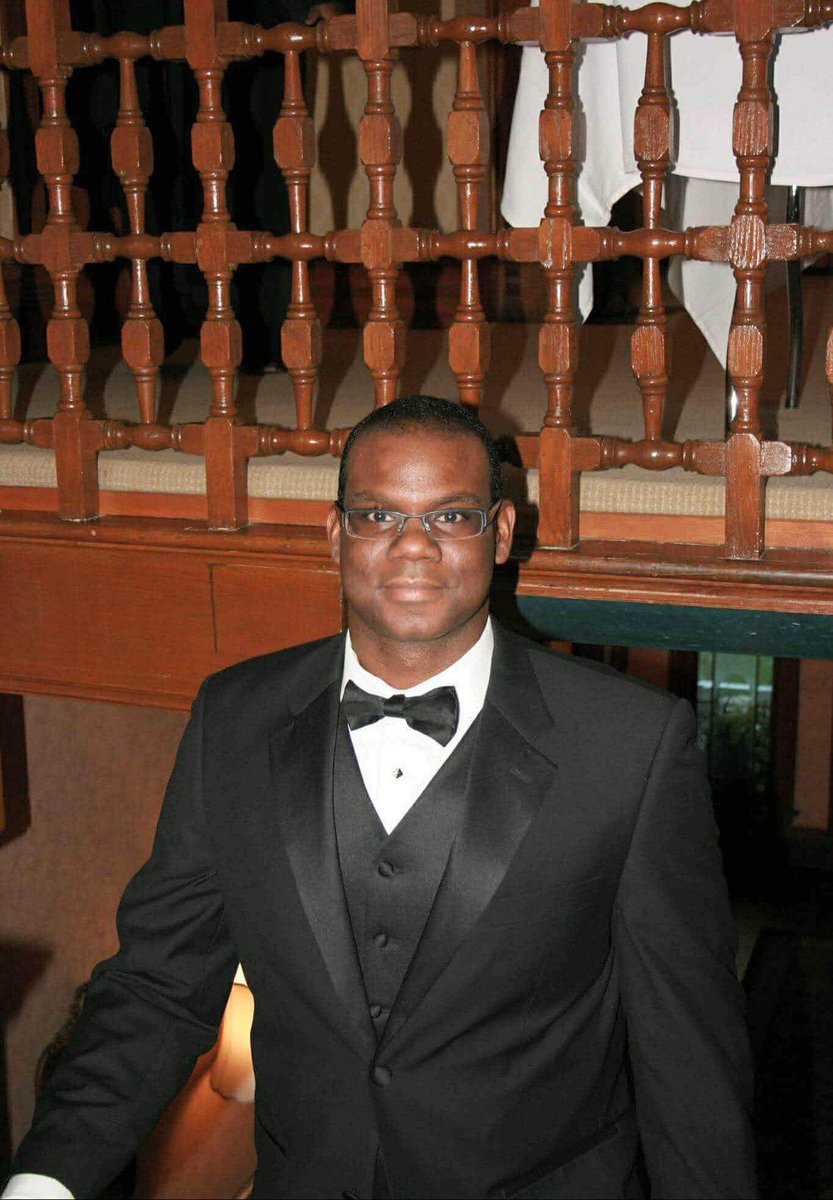 tiffanyclay's tweet photo. @usblm This is my friend Anthony Stephan House. He was killed by the first bomb on March 2. A beautiful soul whose life was ended too soon. Photos provided by & credited to his brother brother, Norrell Waynewood (wearing yellow shirt in last pic). #AustinBombings https://t.co/98BfILuAe9