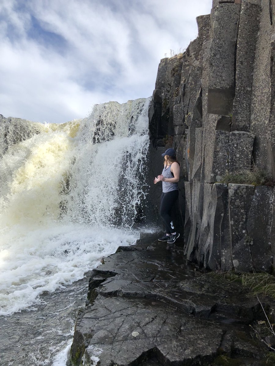 AubreeGardner3's tweet photo. Don’t go chasing waterfalls #basiccaption https://t.co/dLscfVO8kb