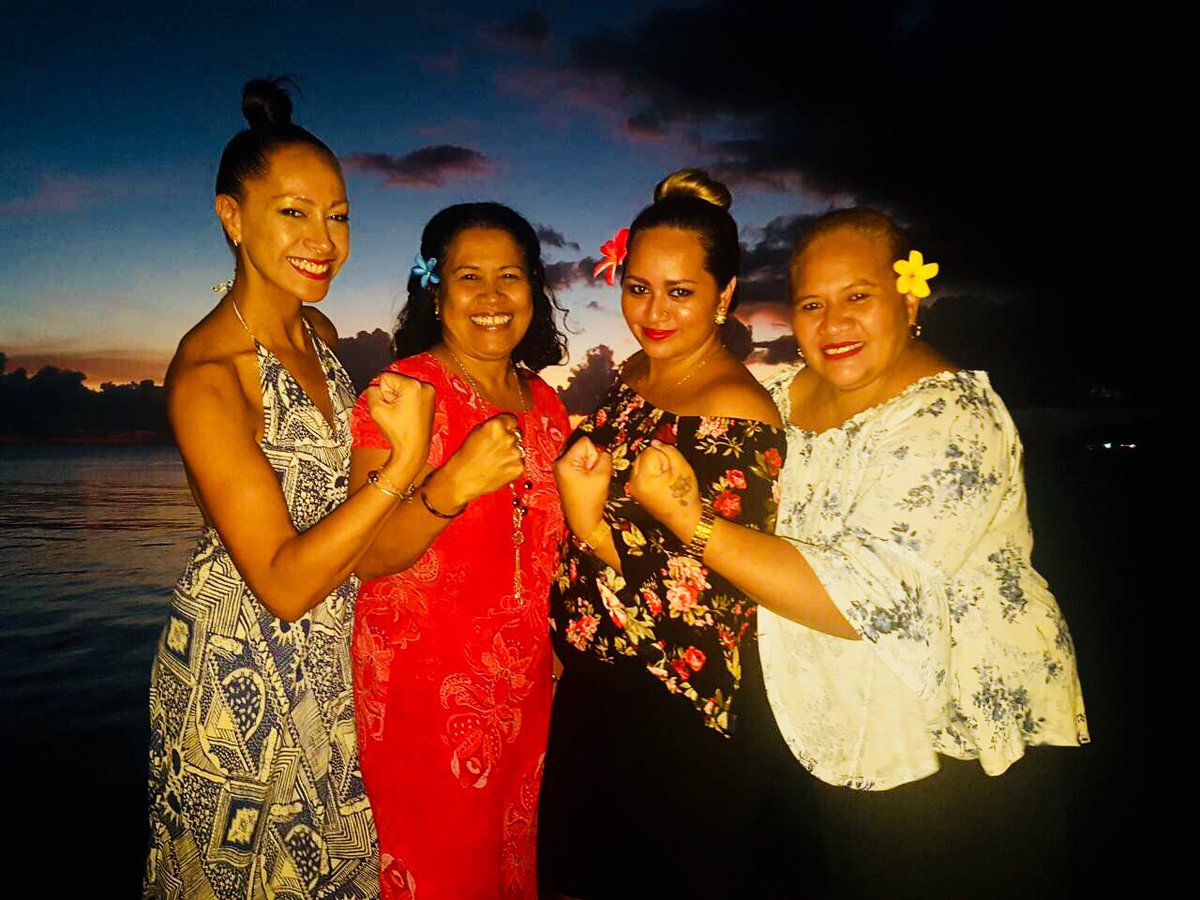 AisakeFiona's tweet photo. Watch out world! Bring on the Power poses notable women #ANZ_AU @Kelita_Rossi @amanda_gome https://t.co/WvPexvKVVn
