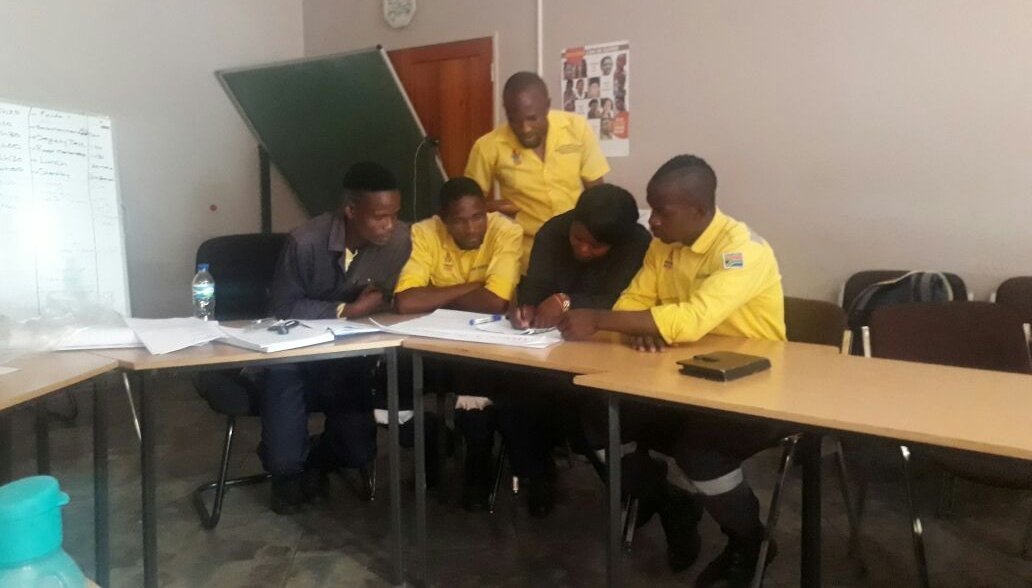wo_fire's tweet photo. In Mpumalanga, the Social Development Practitioner, Condrick Mukhudwani visited the Belfast and Loskop team recently, conducting group sessions focusing on how participants can apply the #WoFValues on a daily basis, and in their personal lives. #RestoringDignity https://t.co/vVl5XYdyuT