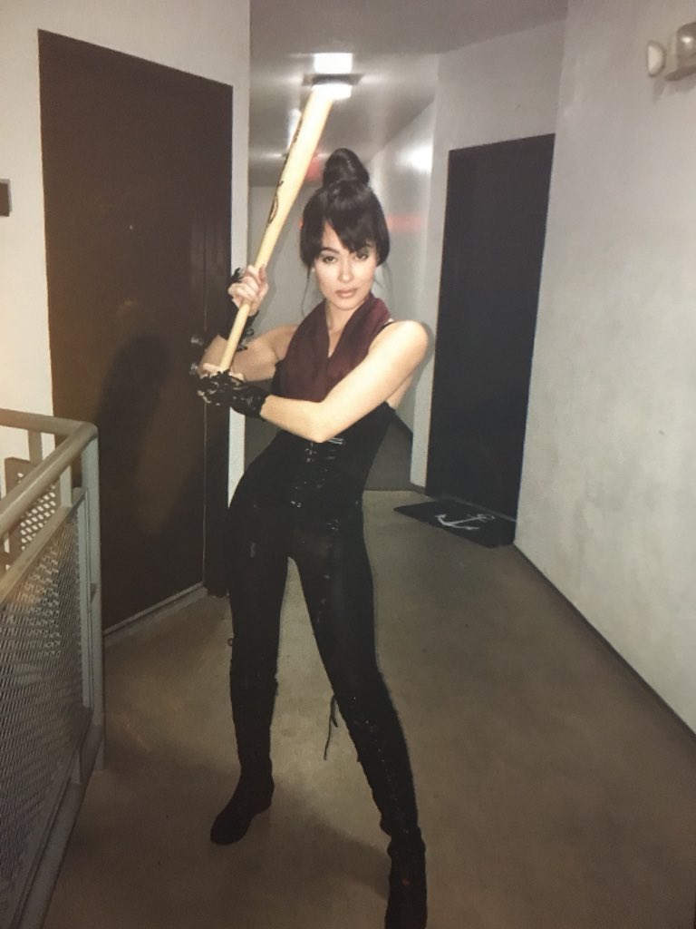aceofmonkey's tweet photo. @MileyCyrus Dear All, #pcxs #pxxs @Eminem @kourtneykardash @KlassMyleene @Madonna @Patron @lafigaro @MileyCyrus  

The competition is girls vs boys..... https://t.co/VlyxlMFwUy
