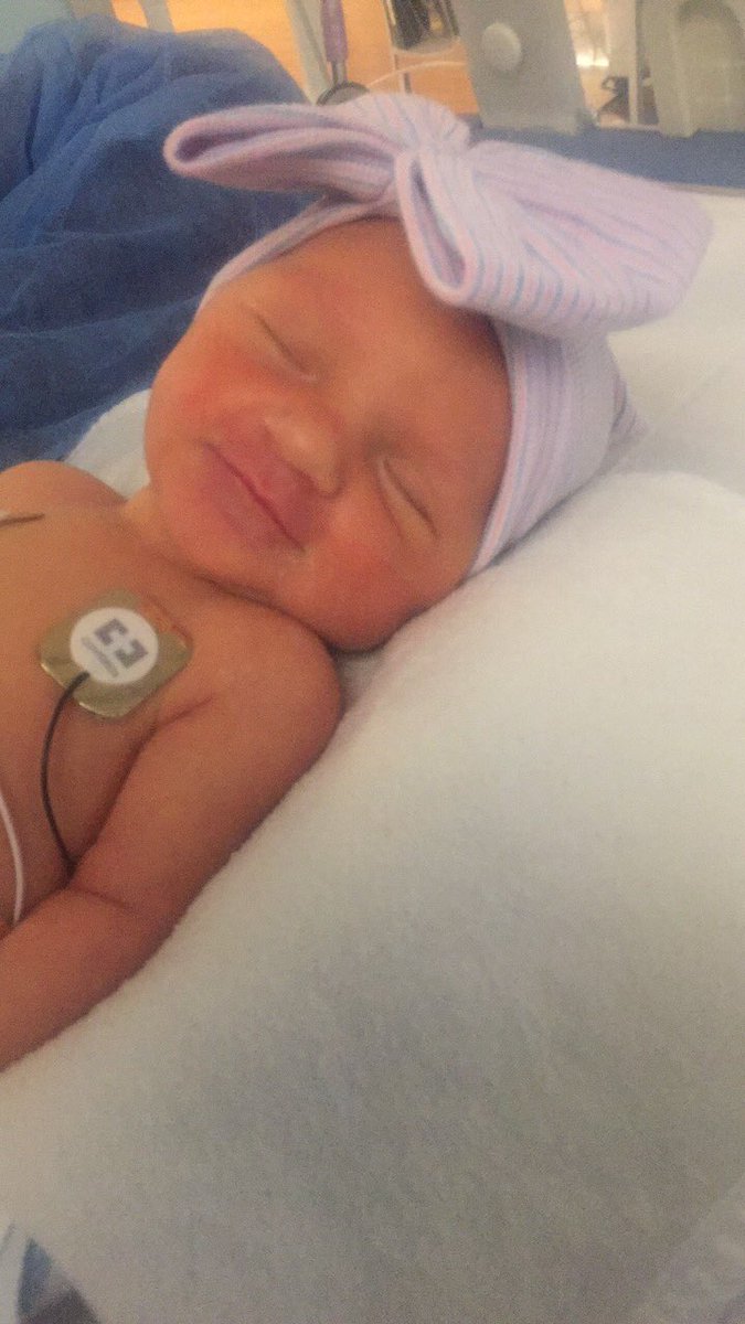 shania_laree's tweet photo. ‼️‼️ for anyone who doesn't believe there is a God &amp; that God is the ultimate healer please read this about my baby girl‼️‼️ https://t.co/pG5FQRbjSU
