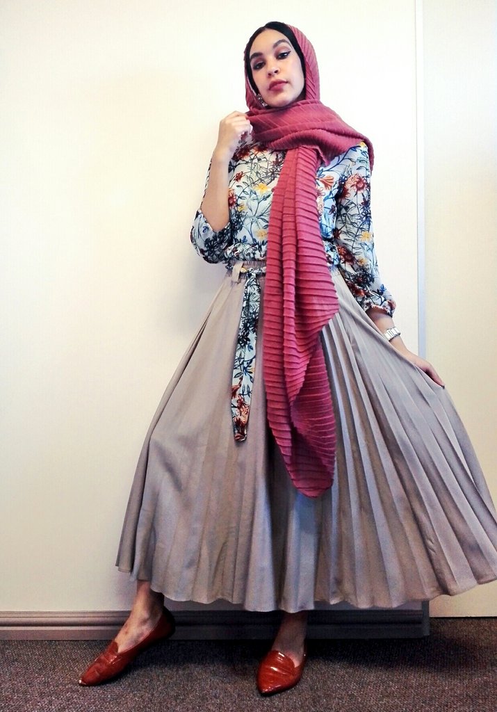 LittleMMBlog's tweet image. Incase you missed my IG post on this #OOTD go on over there and read up on the deets!