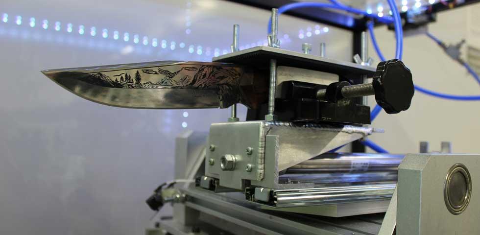 UTS_Science's tweet photo. After 18 months of painstaking work, the @CFS_UTS has farewelled one of the most unusual instruments to come out of its lab ā a stabbing machine called Conan https://t.co/3GQ327GPAa @AusFedPolice @UTSEngage #ForensicScience #forensics #knifecrime #UTSresearch #collaboration https://t.co/vvTjM5fl2S