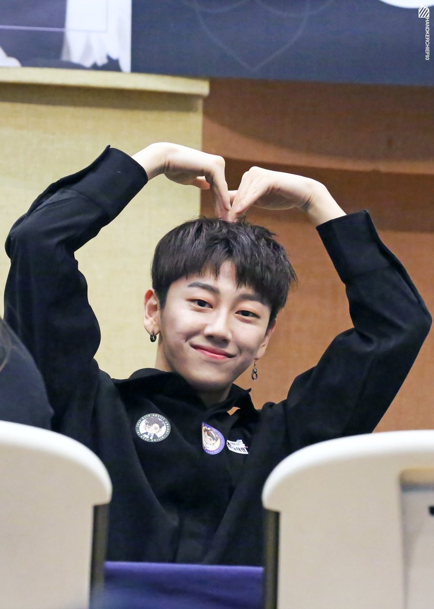 notaehyunpics's tweet photo. https://t.co/xGfFKm5chI