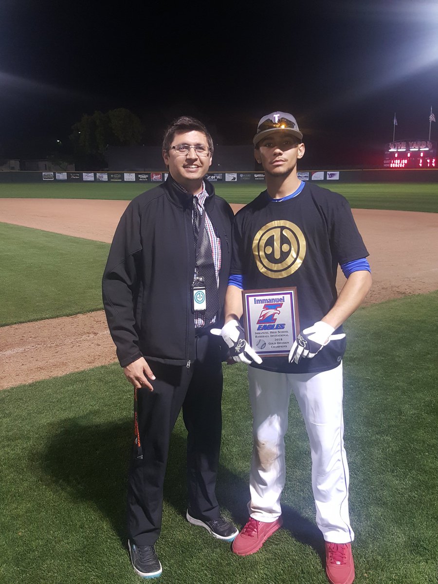 ethixsbrand's tweet photo. Congratulations to Bradley Collins from Immanuel High School for earning The Ethixs Athletixs MVP (GOLD) Powered By Lazer Pro Baseball @ The 2018 Immanuel Baseball Invitational Tournament! #FindTheFace #Ethixs #EthixsAthletixs
@ethixsbrand @lazerprobsball @ImmanuelBseball https://t.co/nfdaLurkNz