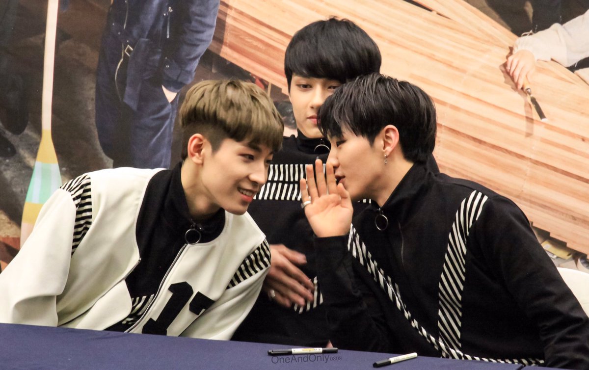 Eve1seven's tweet photo. คุยอะไรกะหนุงกะหนิงกันอยู่สองคน ทั้งต่อหน้าและลับหลังเลยนะจ๊ะ เห็นใจพี่ที่อยู่ตรงกลางบ้าง สงสารพี่จอชกับพี่จุน #wonsoon https://t.co/4i1AMDMGEA