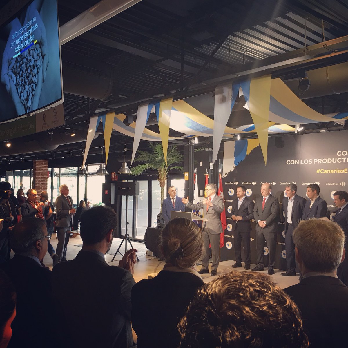 Ayer realizamos el catering para la inauguración de la campaña de promoción de productos canarios en todos los hipermercados Carrefour de Madrid. ¡Gracias por contar con nosotros!