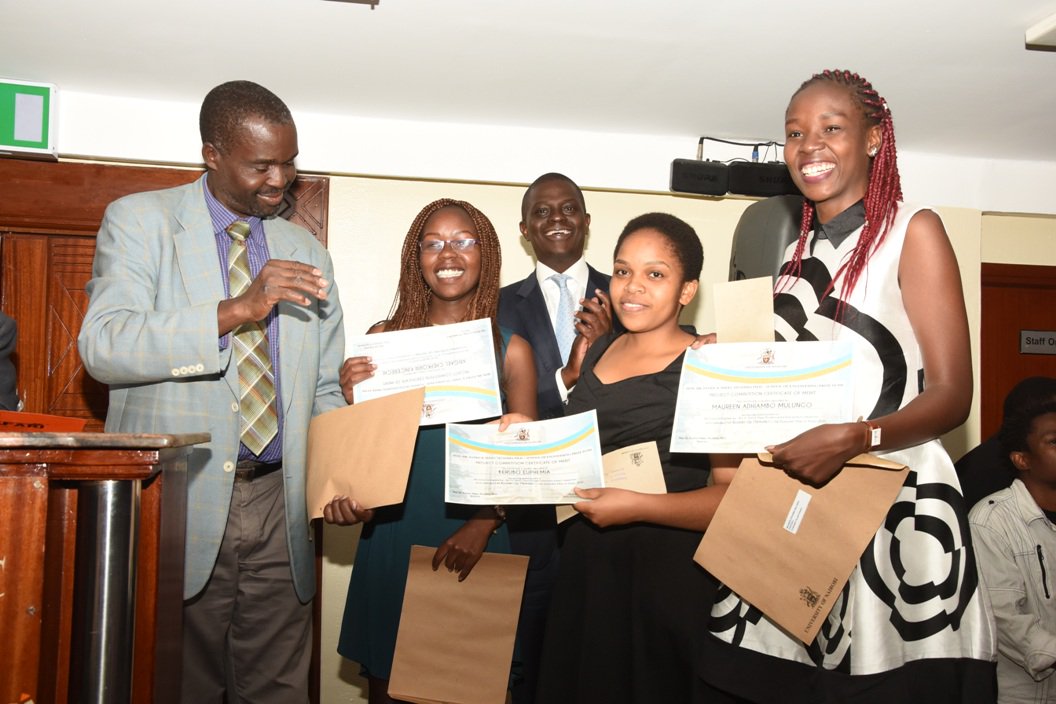vcuonbi's tweet photo. #Mabingwa
 #Mabingwa
@uonbi rewards students from the  School of Engineering. Student with Best Innovation got 200,000/- cash. The dinner was at @SarovaPanafric  hotel. https://t.co/nfL0CWA3ty