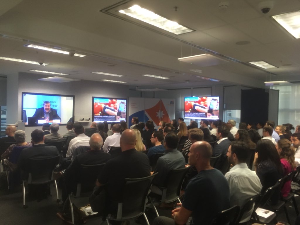 YoungAICC's tweet photo. Packed room here at @Cisco #melbourne getting a fantastic live stream from what is now the #scaleupnation according to @jonmedved https://t.co/SZfMRHEeCV